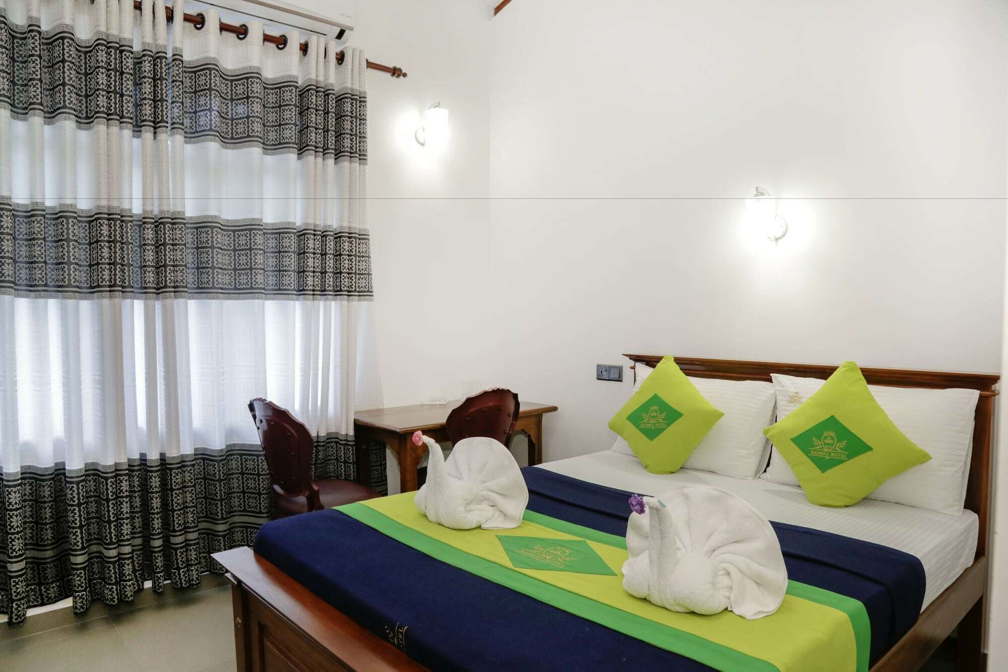 Ranmal Airport Transit Hotel Katunayake Exterior photo